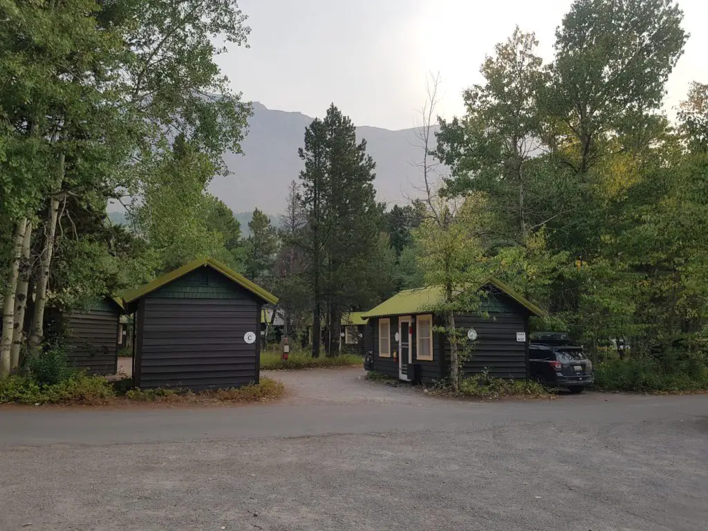 2 week National Park Road trip - cabins at Swift Current Inn