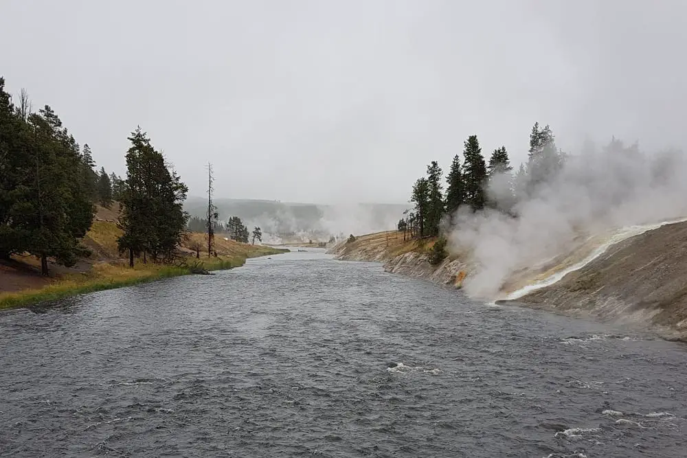 3 day Yellowstone itinerary