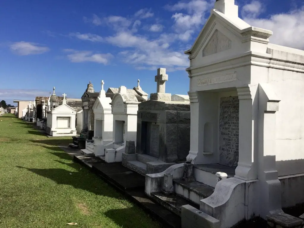 New Orleans must see and do cemetery