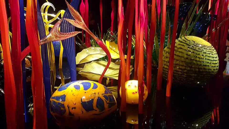 Visiting Chihuly Garden and Glass- highlight of Seattle.