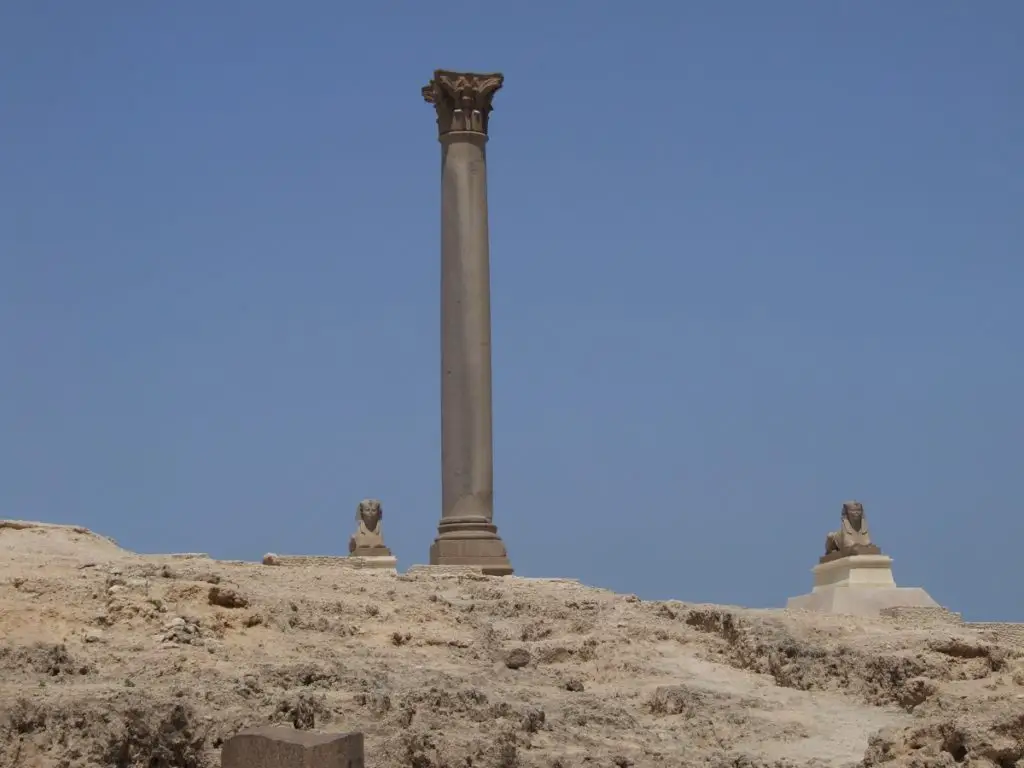 Pompeys pillar column