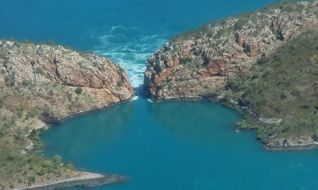 day trips broome to horizontal falls